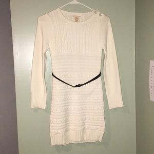 THE EAGLE’S EYE: White Dress